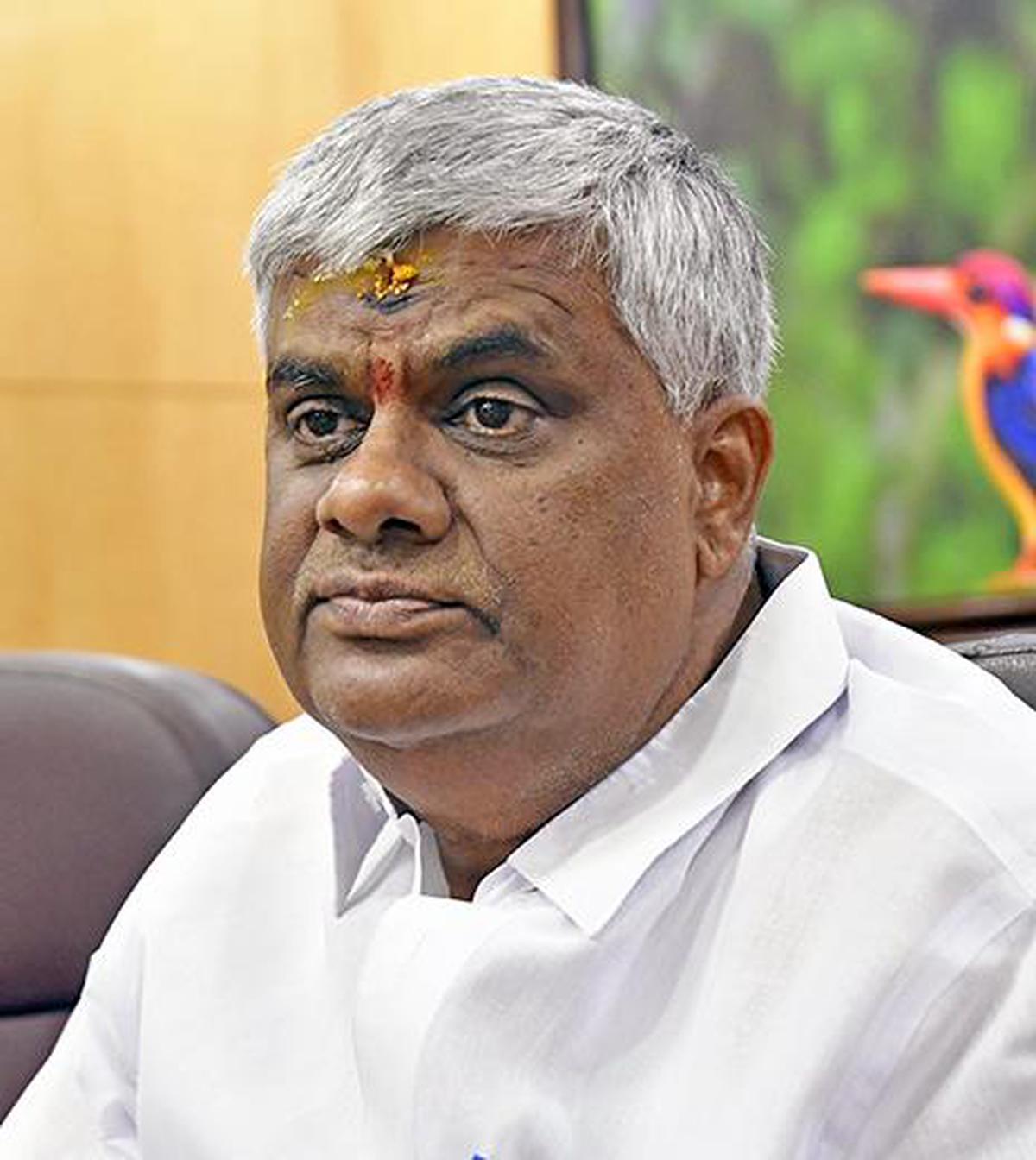 ಮಾಜಿ ಸಚಿವ ರೇವಣ್ಣ ನಷ್ಟದ ಆತಂಕವನ್ನು ವ್ಯಕ್ತಪಡಿಸಿದ್ದಾರೆ…