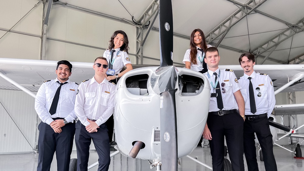 ಇನ್ಮುಂದೆ  ಭಾರತದಲ್ಲಿ  ಕಲಾ ಮತ್ತು ವಾಣಿಜ್ಯ ವಿಭಾಗದ ವಿದ್ಯಾರ್ಥಿಗಳು ಸಹ ಪೈಲಟ್‌ಗಳಾಗಬಹುದು.