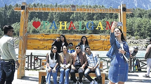 ಪಹಲ್ಗಾಮ್‌ನತ್ತ ಮತ್ತೆ ಮುಖ ಮಾಡಿದ ಪ್ರವಾಸಿಗರು!