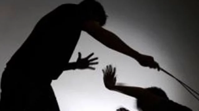 ದಿವ್ಯಾಂಗ ವಿದ್ಯಾರ್ಥಿಯ ಬಾಯೊಳಗೆ ಮೆಣಸಿನಕಾಯಿ ತುರುಕಿ ಶಿಕ್ಷಕ ಚಿತ್ರಹಿಂಸೆ ನೀಡಿದ್ದಾನೆ…!