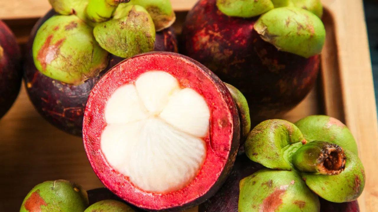 ಹಣ್ಣುಗಳ ರಾಣಿ ಎಂದೇ ಕರೆಸಿಕೊಳ್ಳುವ ಈ ಹಣ್ಣಿನ ಹೆಸರು ಗೊತ್ತಾ?..