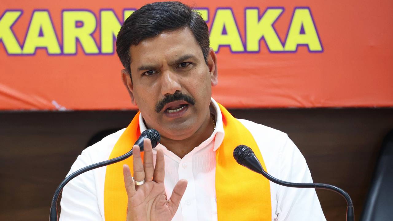 ಕಾಂಗ್ರೆಸ್  ಸರ್ಕಾರದಲ್ಲಿ ಮೋಡ ಕವಿದ  ವಾತಾವರಣ  -ಬಿವೈ ವಿಜಯೇಂದ್ರ.