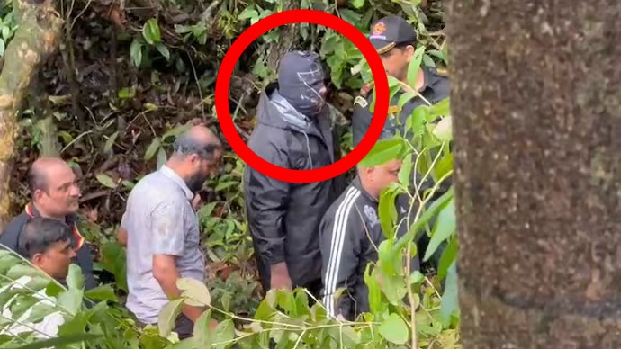 ಧ*ರ್ಮಸ್ಥಳದಲ್ಲಿ ನೂರಾರು ಶ*ಗಳ ಹೂತಿಟ್ಟ ಕೇಸ್: 6ನೇ  ಪಾಯಿಂಟ್ ನಲ್ಲಿ ಮೂಳೆಗಳು ಪತ್ತೆ.