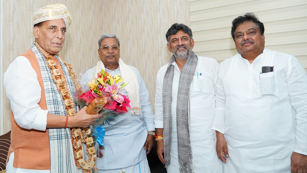 ರಾಜ್ಯದ ಮನವಿಗಳಿಗೆ ಕೇಂದ್ರ ರಕ್ಷಣಾ ಸಚಿವರ ಸಕಾರಾತ್ಮಕ ಸ್ಪಂದನೆ- ಮುಖ್ಯಮಂತ್ರಿ ಸಿದ್ದರಾಮಯ್ಯ.