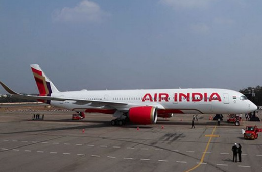 ಎಂಜಿನ್‌ನಲ್ಲಿ ಬೆಂಕಿ: ಪೈಲಟ್‌ ಸಮಯಪ್ರಜ್ಞೆಯಿಂದ ತಪ್ಪಿದ ಭಾರೀ ಅನಾಹುತ.