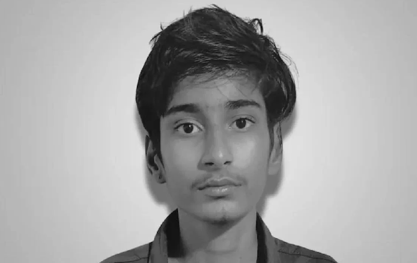 ಶಿಕ್ಷಕಿ ಮೇಲೆ ಲವ್, ಒಪ್ಪದಿದ್ದಕ್ಕೆ ಪೆಟ್ರೋಲ್ ಸುರಿದು ಬೆಂಕಿ ಹಚ್ಚಿದ ವಿದ್ಯಾರ್ಥಿ. 