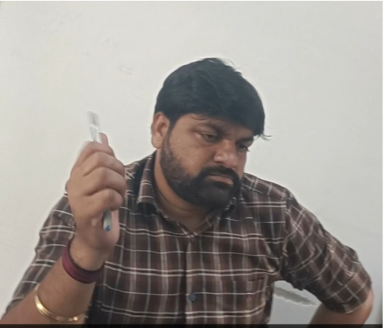 ಮುಡಾ ವಿಶೇಷ ತಹಸೀಲ್ದಾರ್ ಕೆ.ವಿ.ರಾಜಶೇಖರ್ ಸಸ್ಪೆಂಡ್… ಅಕ್ರಮವಾಗಿ ಕ್ರಯಪತ್ರ ನೀಡಿದ ಆರೋಪ