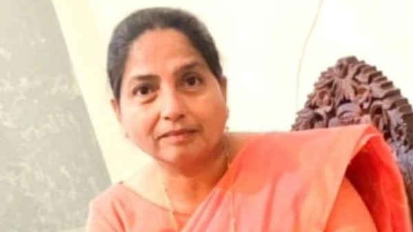 ಗಣತಿ ಒತ್ತಡದಿಂದ ಶಿಕ್ಷಕಿ ಆ*ಹ* ! ಕೆರೆಯಲ್ಲಿ ಶ * ಪತ್ತೆ.