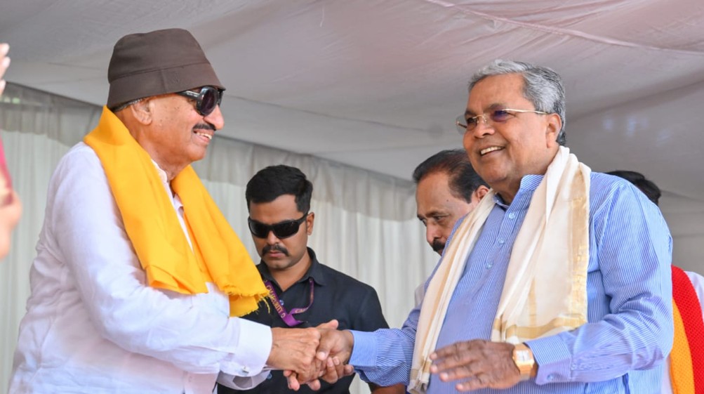 ಸಿದ್ದರಾಮಯ್ಯನವ್ರೆ ನೀವು ಯಾವುದೇ ಕಾರಣಕ್ಕೂ ರಾಜೀನಾಮೆ ಕೊಡಬಾರದು; ವಾಟಳ್ ನಾಗರಾಜ್​