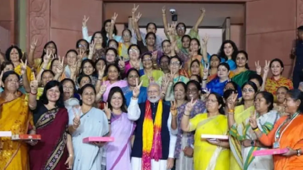 ಮಹಿಳಾ ಅಭ್ಯರ್ಥಿ ಗಳಿಗೆ ಗುಡ್ ನ್ಯೂಸ್, 2029ರ ಸಂಸತ್‌ ಚುನಾವಣೆಯಲ್ಲಿ ಶೇ.33ರಷ್ಟು ಮೀಸಲು!