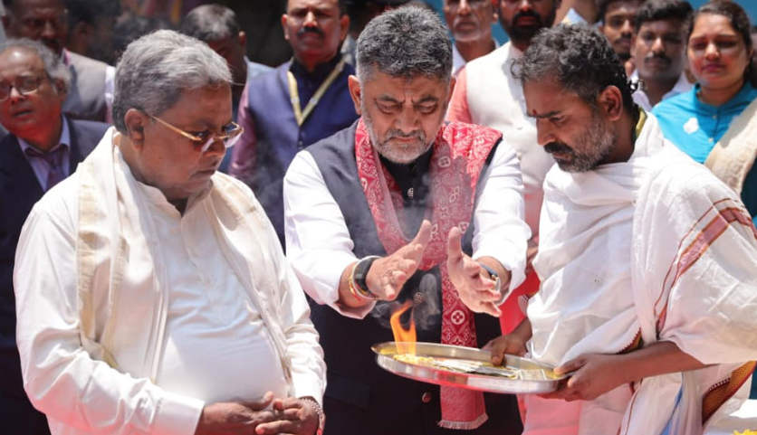 ಸಿಎಂ ಸ್ಥಾನದ ಚರ್ಚೆ ಮಧ್ಯೆ ಒಂದೇ ಕಾರಿನಲ್ಲಿ ಬಂದ ಸಿದ್ದರಾಮಯ್ಯ-ಡಿಕೆಶಿ: ಕುತೂಹಲ ಮೂಡಿಸಿದ ‘ಜೋಡಿ’ ಪಯಣ!